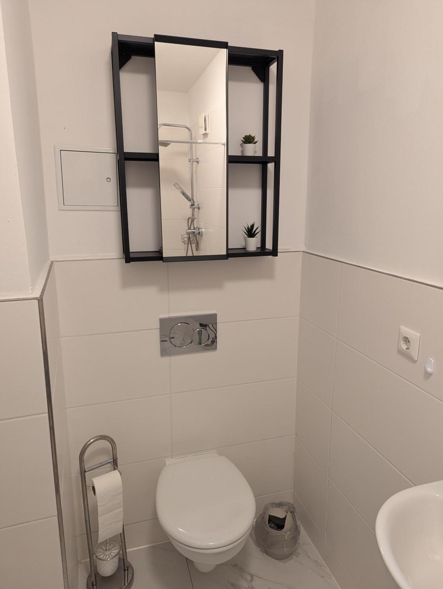 Nord-Apartment 6 I 1 Zimmer Mit Wlan & Walk-In Regendusche Bremerhaven Exterior photo